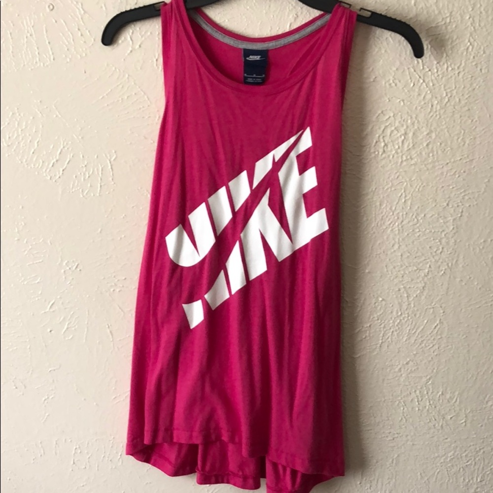 Nike workout tank
